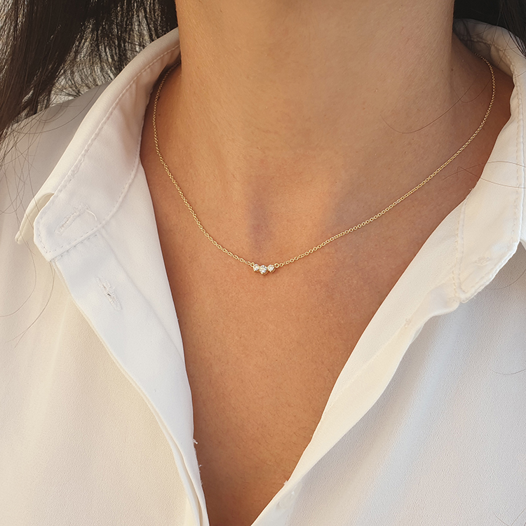 Additional image of 14k Gold Three Diamonds Necklace