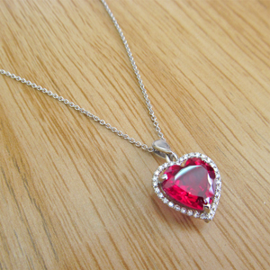 Diamond heart Gemstone Pendant