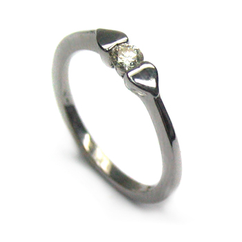 טבעת אירוסין יהלום ודוגמת לבבות - מחיר הכי זול בארץ!