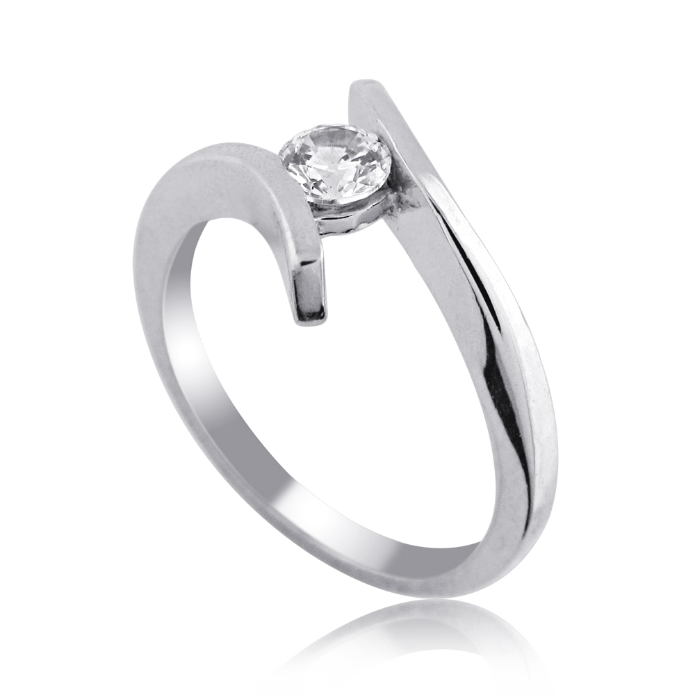 טבעת טוויסט עם יהלום עגול 0.20 קראט