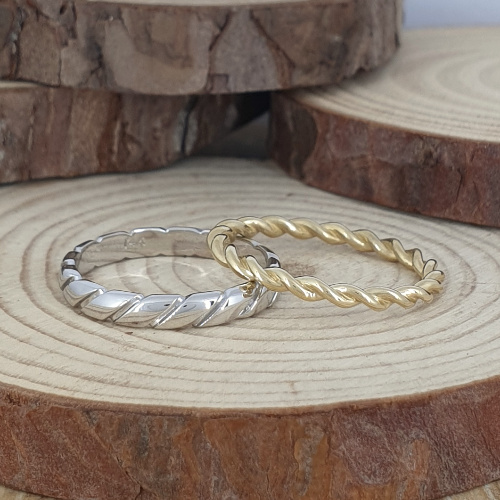 Realistic picture of 14K Yellow Gold Braided Wedding Ring