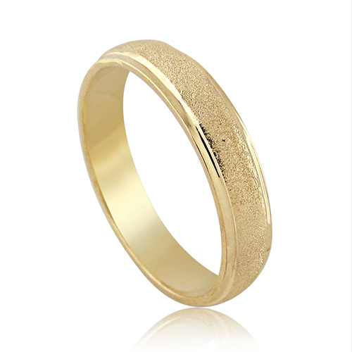 A Special 14K Gold Wedding Ring