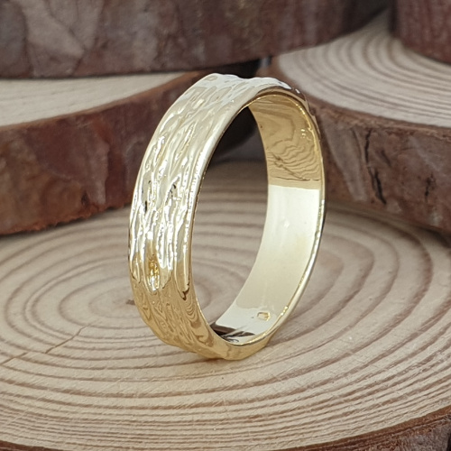 Realistic picture of A  thin Yellow gold 14K special design Wedding ring for women